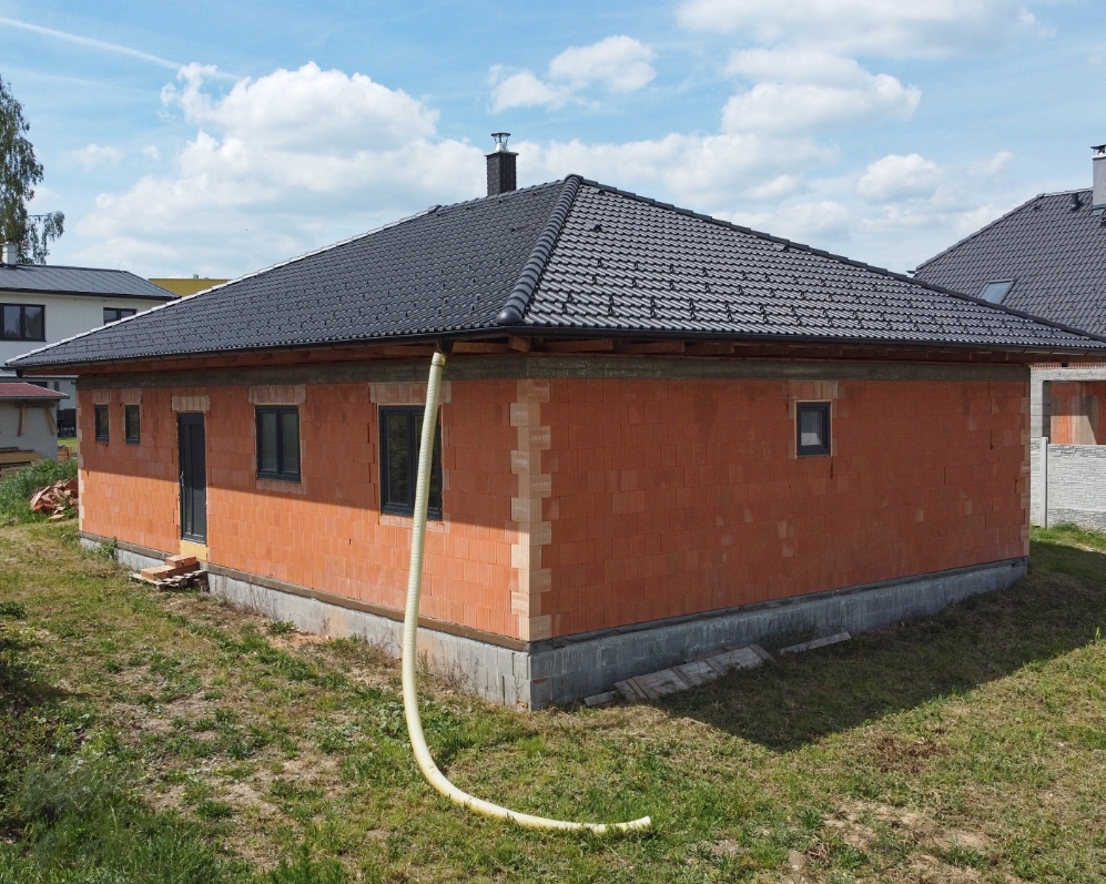 Rozestavěný rodinný dům, Týn nad Vltavou
